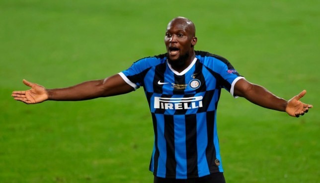 Jamie Carragher defends Romelu Lukaku after Inter star refuses to collect Europa League runners-up medal - Bóng Đá