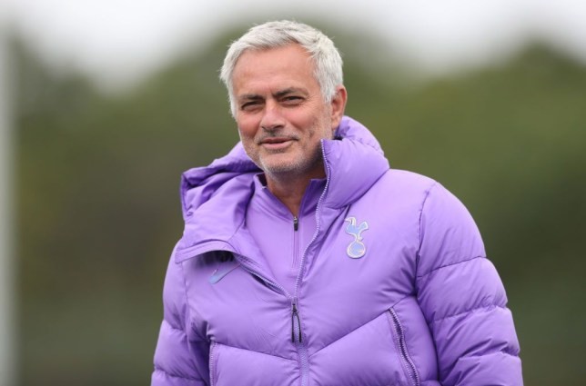 Jose Mourinho planning to entice Olivier Giroud to Tottenham after Chelsea agree Timo Werner deal - Bóng Đá