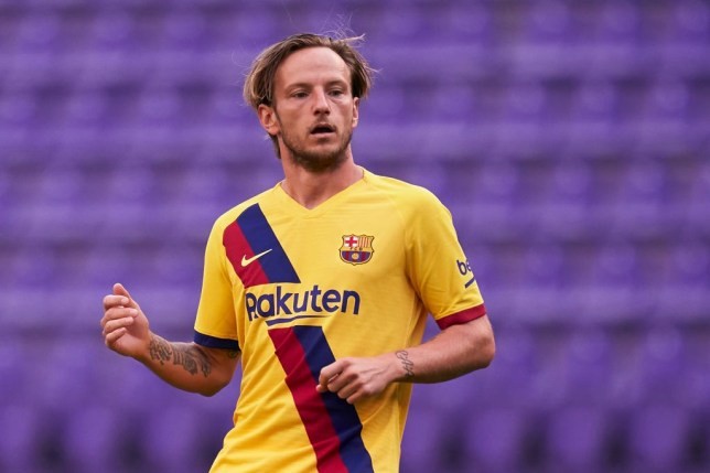 Mikel Arteta contacts Barcelona midfielder Ivan Rakitic over Arsenal transfer - Bóng Đá