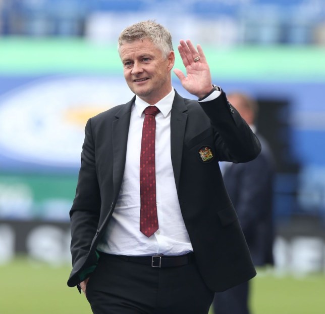 Ole Gunnar Solskjaer agrees Manchester United transfer budget with Ed Woodward - Bóng Đá