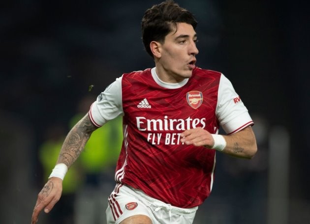 ‘GET RID’: TONY ADAMS SAYS THERE’S TWO ARSENAL PLAYERS ARTETA REALLY SHOULD SELL - Bóng Đá