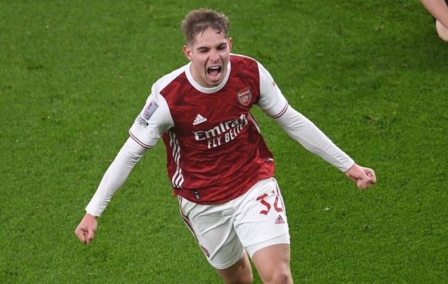 20 phút đưa Emile Smith Rowe từ tội đồ thành người hùng - Bóng Đá