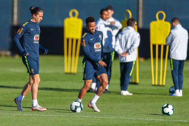 Sao Man City hào hứng, 'bắt giữ' Coutinho - Bóng Đá