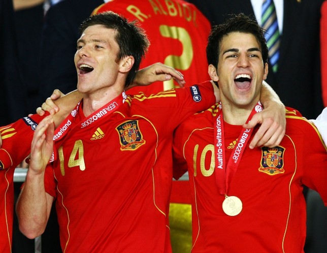 Cesc Fabregas reveals Xabi Alonso was ‘begging’ to join Arsenal but club messed up ‘easy deal’ - Bóng Đá