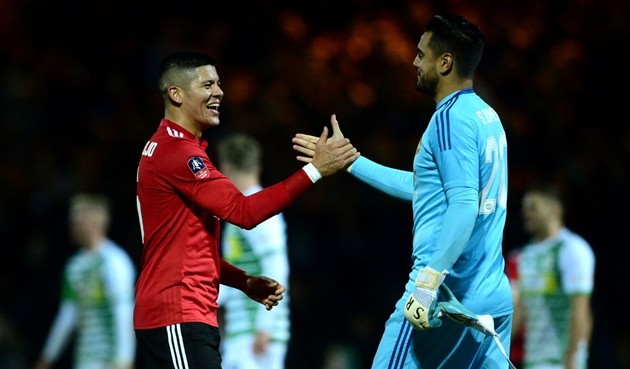 Đoạn kết buồn cho 2 người Argentina tại Man Utd - Bóng Đá