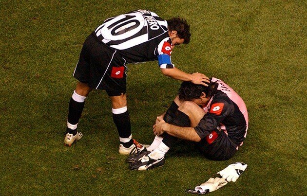 Buffon - Bóng Đá