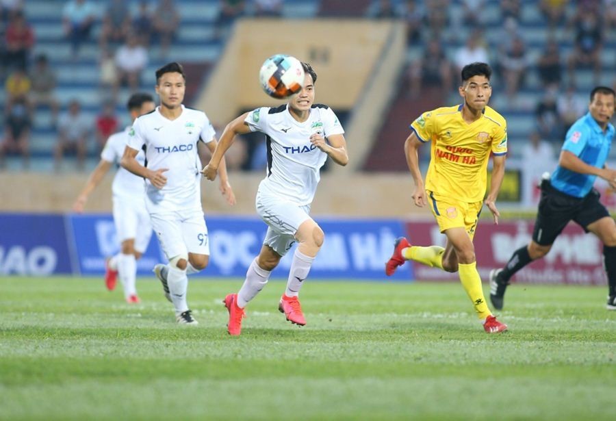 HAGL: Tự ái để đâu rồi? - Bóng Đá