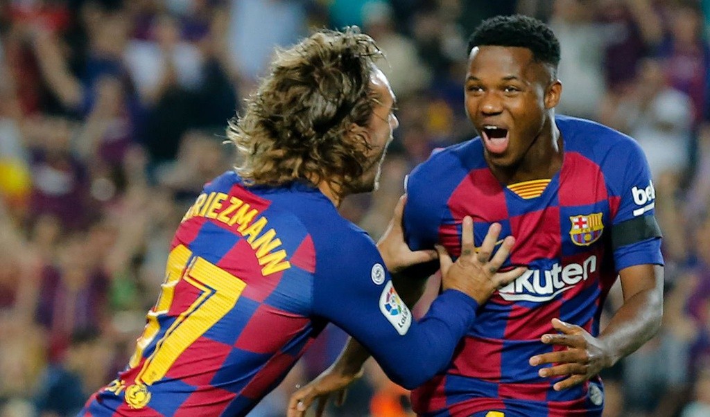Vì sao Griezmann đang chết mòn ở Barca? - Bóng Đá
