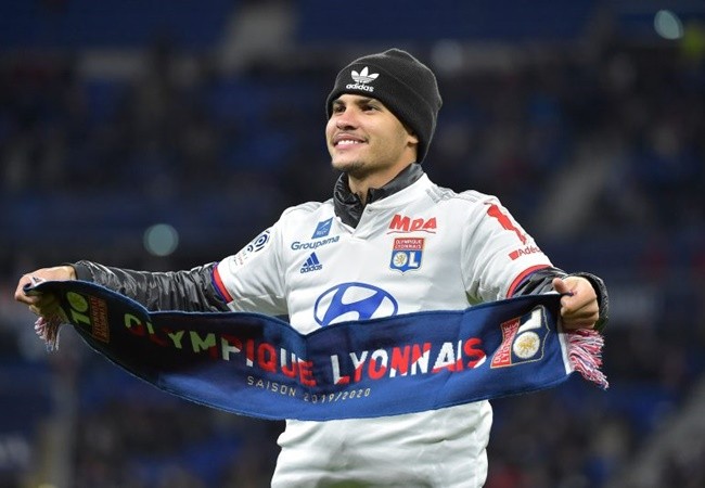 'Nuối tiếc' của Arsenal bùng nổ, 'cân' cả Juve giúp Lyon chiến thắng - Bóng Đá