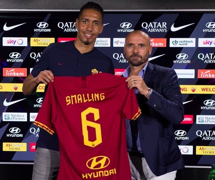 Ảnh: Smalling post 4 hình kỷ niệm với M.U lên Twitter, dấu hiệu không trở lại - Bóng Đá