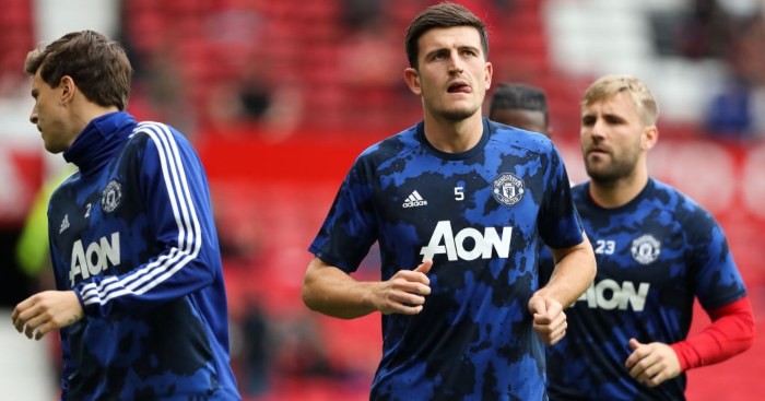 Chỉ 2 pha bóng, Harry Maguire đã nâng tầm hàng thủ M.U với IQ 