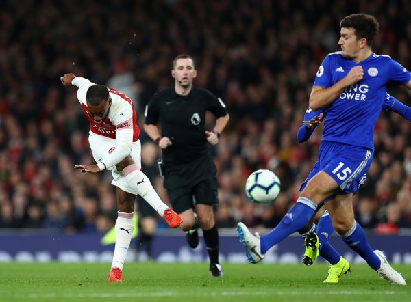 Arsenal enquire about Manchester United target Harry Maguire  - Bóng Đá