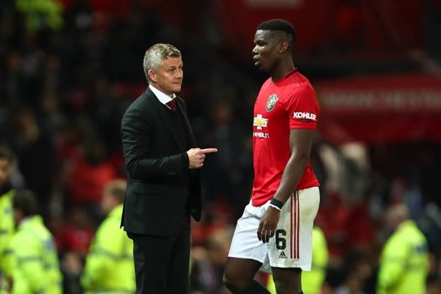 Toàn cảnh Raiola khẩu chiến Solskjaer những ngày qua - Bóng Đá