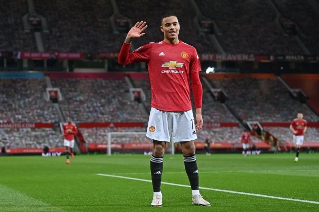 CHOÁNG! Bị đối thủ hét hù dọa, Mason Greenwood vẫn sút cháy lưới Liverpool - Bóng Đá