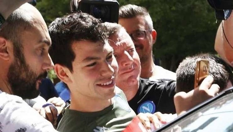 Ảnh: Napoli tập luyện trước trận đấu đầu tiên - Bóng Đá