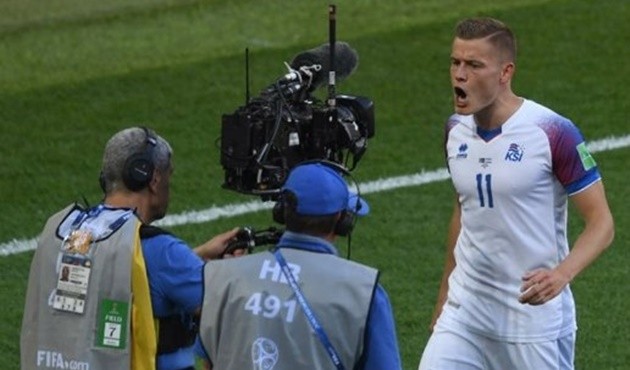 Đoàn Văn Hậu là 