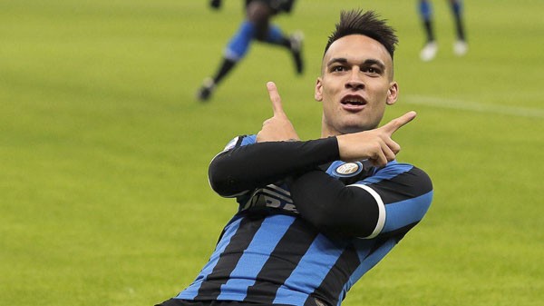 Barcelona 'đã đồng ý các điều khoản cá nhân với Lautaro Martinez' - Bóng Đá