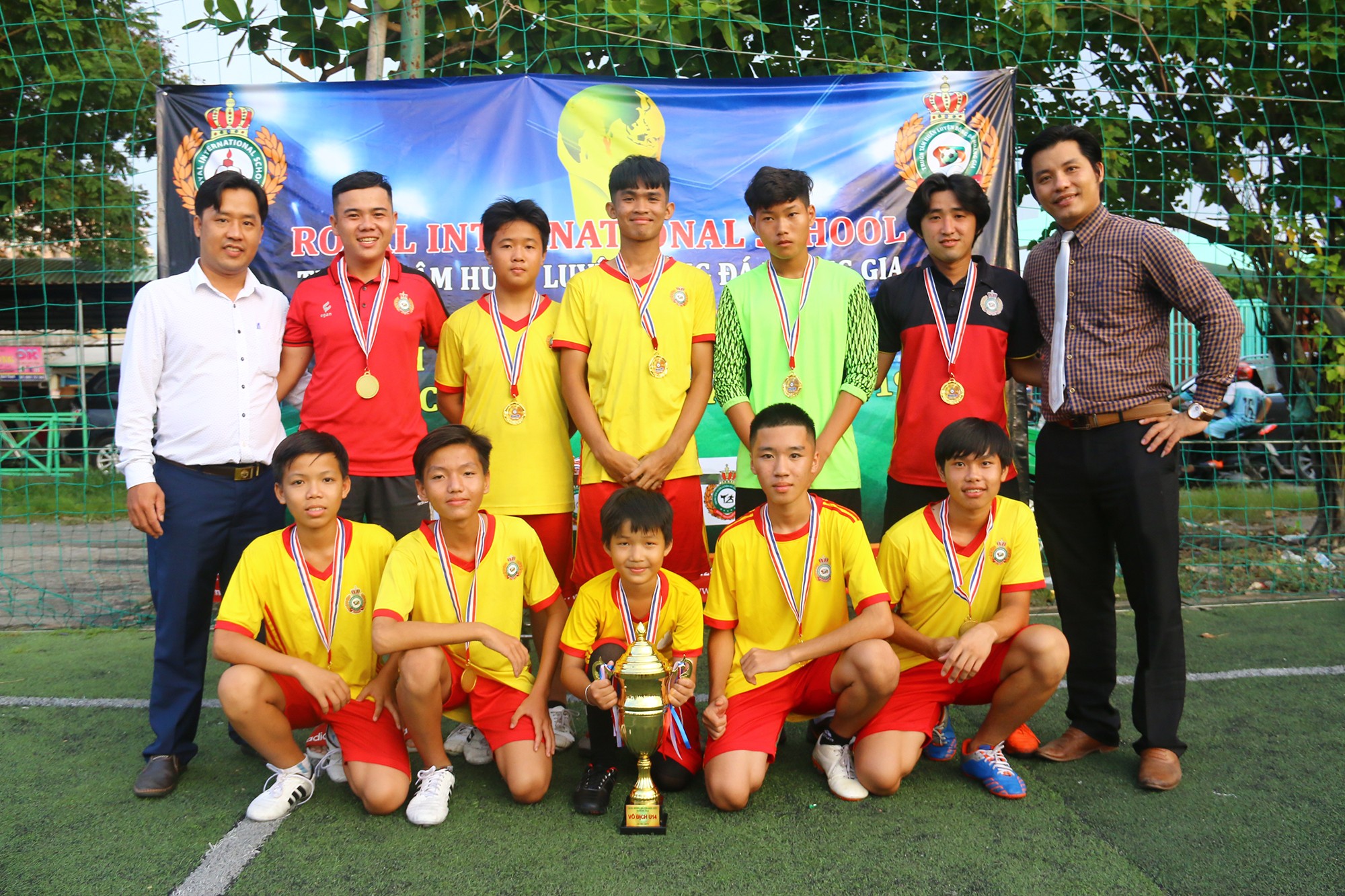 U14 Bình Dương vô địch các nhóm tuổi tranh Cup Hoàng Gia 2019 - Bóng Đá