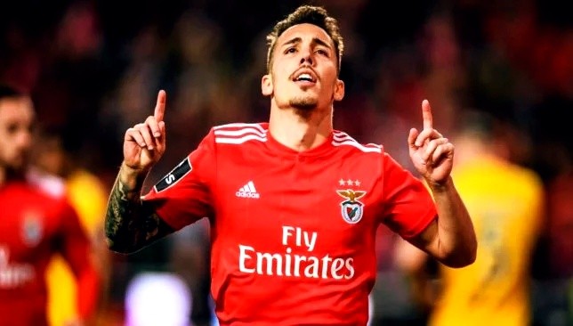 Why Man Utd should sign Alex Grimaldo - Bóng Đá