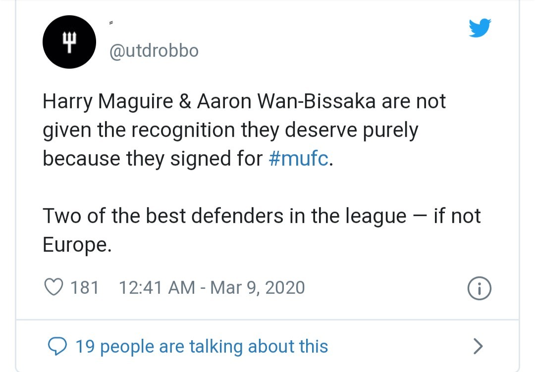 man utd fans react to wan-bissaka - Bóng Đá