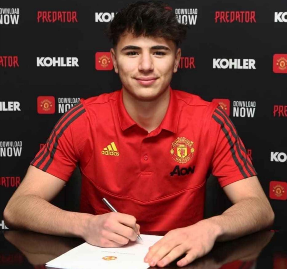 man utd signed guadagno - Bóng Đá
