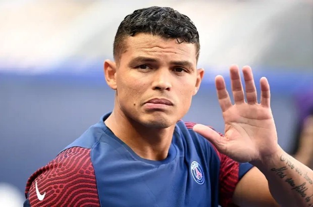 Thiago silva close to Fiorentina  - Bóng Đá