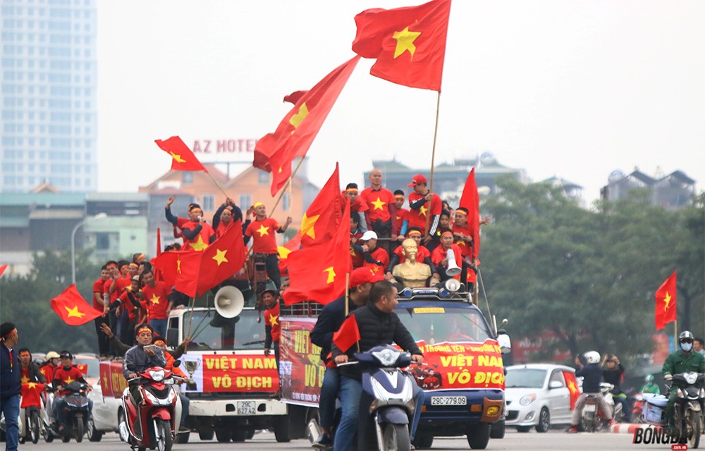 Giá vé trận Việt Nam đấu Malaysia trên sân Hàng Đẫy có mệnh giá bao nhiêu?  - Bóng Đá