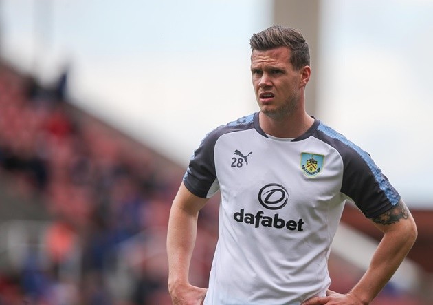  Longest serving player in each Premier League team from the Arsenal star with just 6 top flight games… to Phil Jones - Bóng Đá