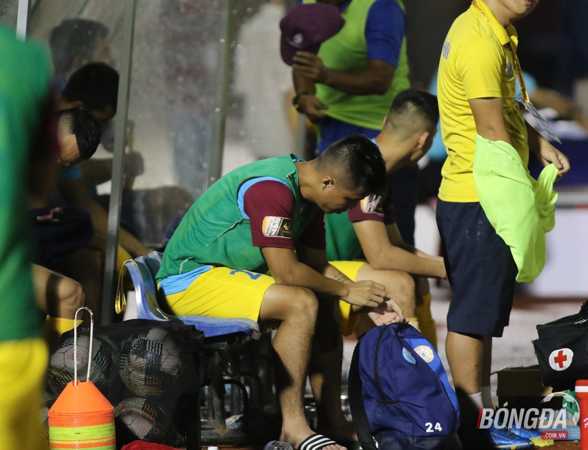 Khánh Hòa trông chờ HAGL thất bại trước SHB Đà Nẵng để nuôi hy vọng trụ hạng - Bóng Đá