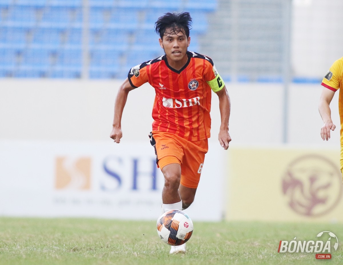 Trước khi hội quân ĐT Việt Nam, Anh Tuấn được Huỳnh Đức khen nức nở - Bóng Đá