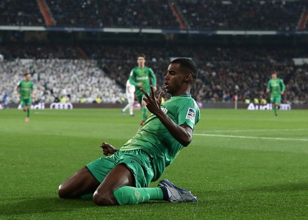 10 sao ghi nhiều bàn nhất từ đầu năm 2021: Sốc vì cái tên hơn cả Messi - Bóng Đá