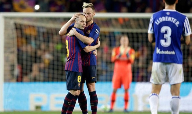 Iniesta nói về Rakitic - Bóng Đá
