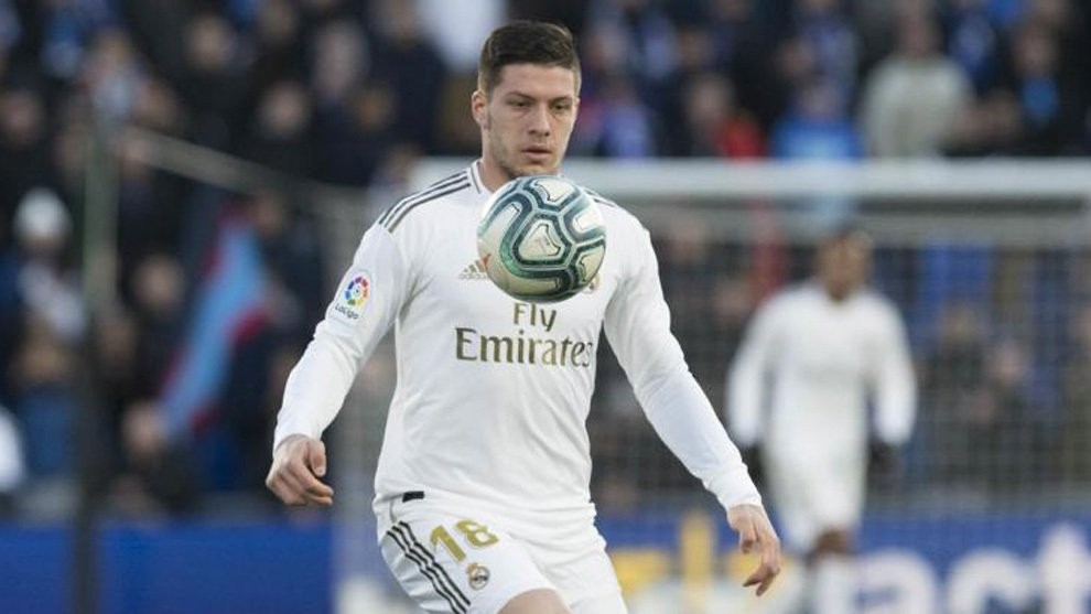 Paunovic: Jovic has to find someone to be his mentor - Bóng Đá