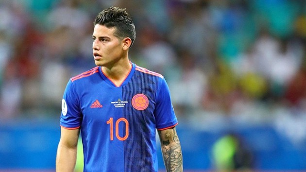 Napoli's James negotiations will take 'a very long time' - Ancelotti - Bóng Đá