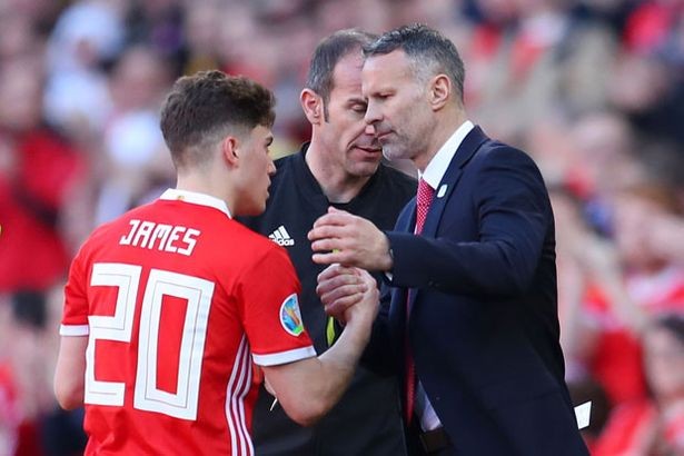 Ryan Giggs tipped to play crucial role in Dan James development at Man Utd - Bóng Đá