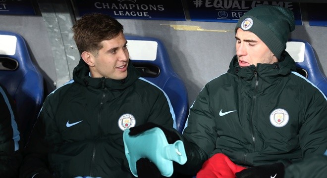 Taylor Harwood-Bellis: Man City's homegrown defensive star already wowing Guardiola - Bóng Đá