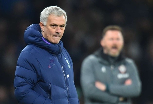 Inside Tottenham Hotspur Stadium’s makeshift coronavirus testing operation where brave nurses test 70 people per day - Bóng Đá