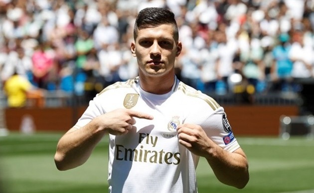 Chủ tịch Napoli gặp người đại diện của Luka Jovic - Bóng Đá