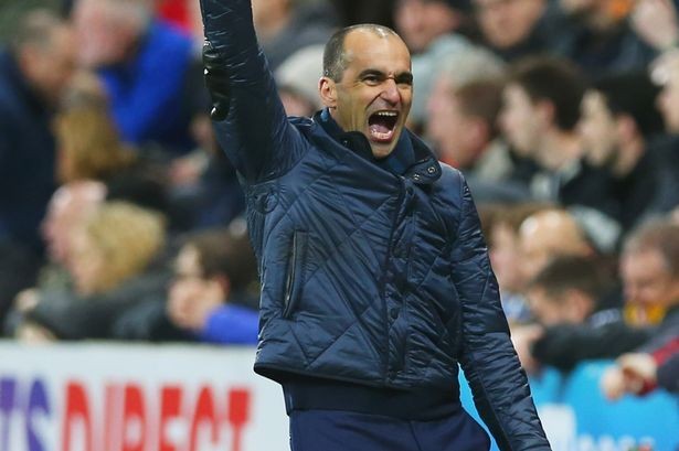 Barcelona will listen to transfer offers for Manchester United target Samuel Umtiti - Bóng Đá