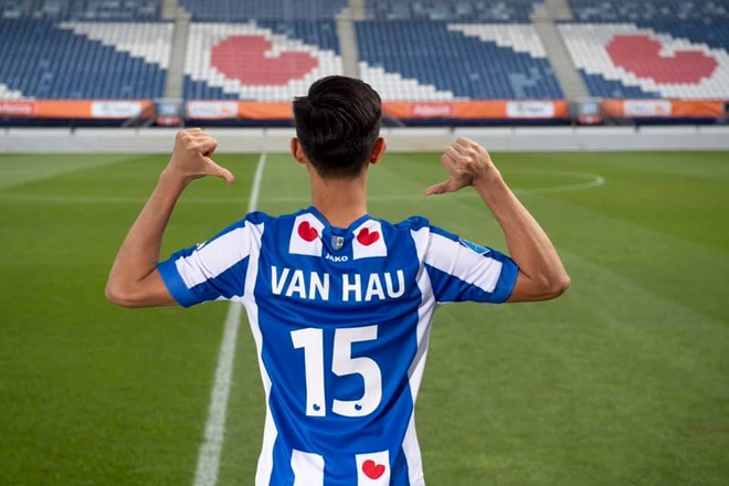 Đoàn Văn Hậu nhận lương cao thứ 4 tại SC Heerenveen - Bóng Đá