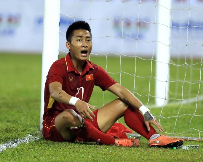 Hồ Tuấn Tài dẫn đầu danh sách vua phá lưới nội: Trời thương kẻ khó - Bóng Đá