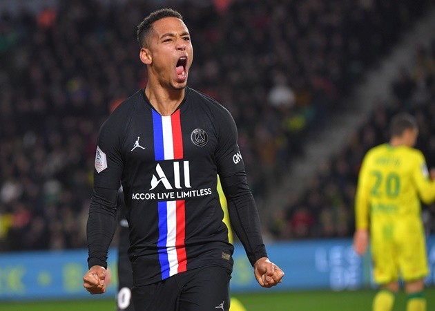 Từ Ozil đến Neuer: Schalke 04 và đội hình cực khủng nếu không bán sao - Bóng Đá