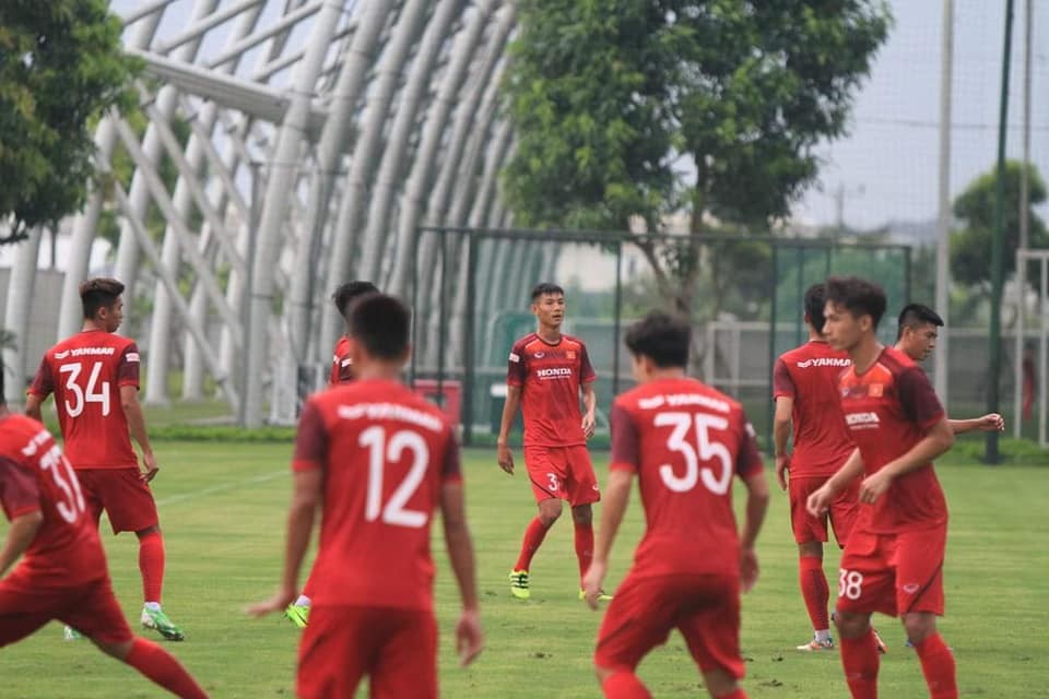 Nguyễn Khắc Vũ lần thứ 3 hội quân cùng U22 Việt Nam chuẩn bị cho SEA Games 30 - Bóng Đá