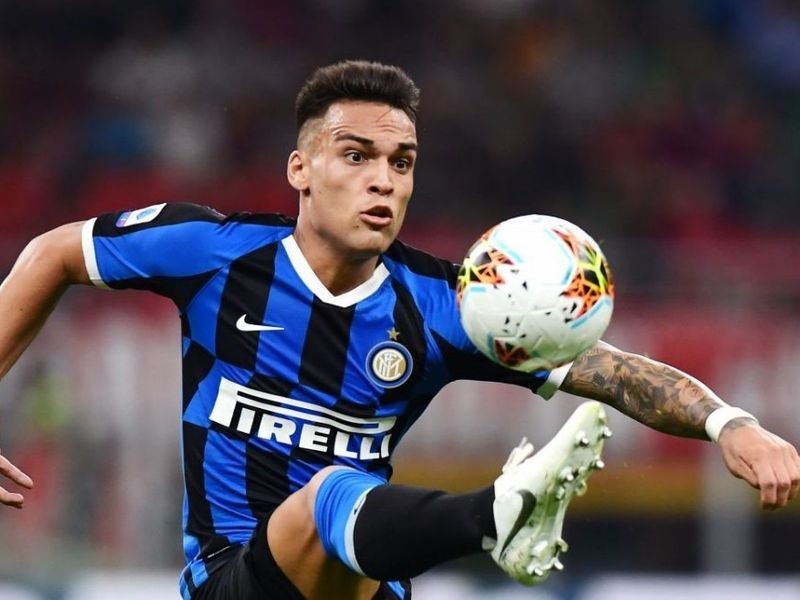 Barcelona to offer Arturo Vidal, Ivan Rakitic in Lautaro Martinez deal? - Bóng Đá