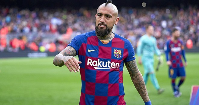 Barcelona to offer Arturo Vidal, Ivan Rakitic in Lautaro Martinez deal? - Bóng Đá