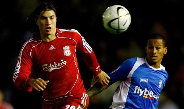 10 cầu thủ từng khoác áo AC Milan và Liverpool - Bóng Đá