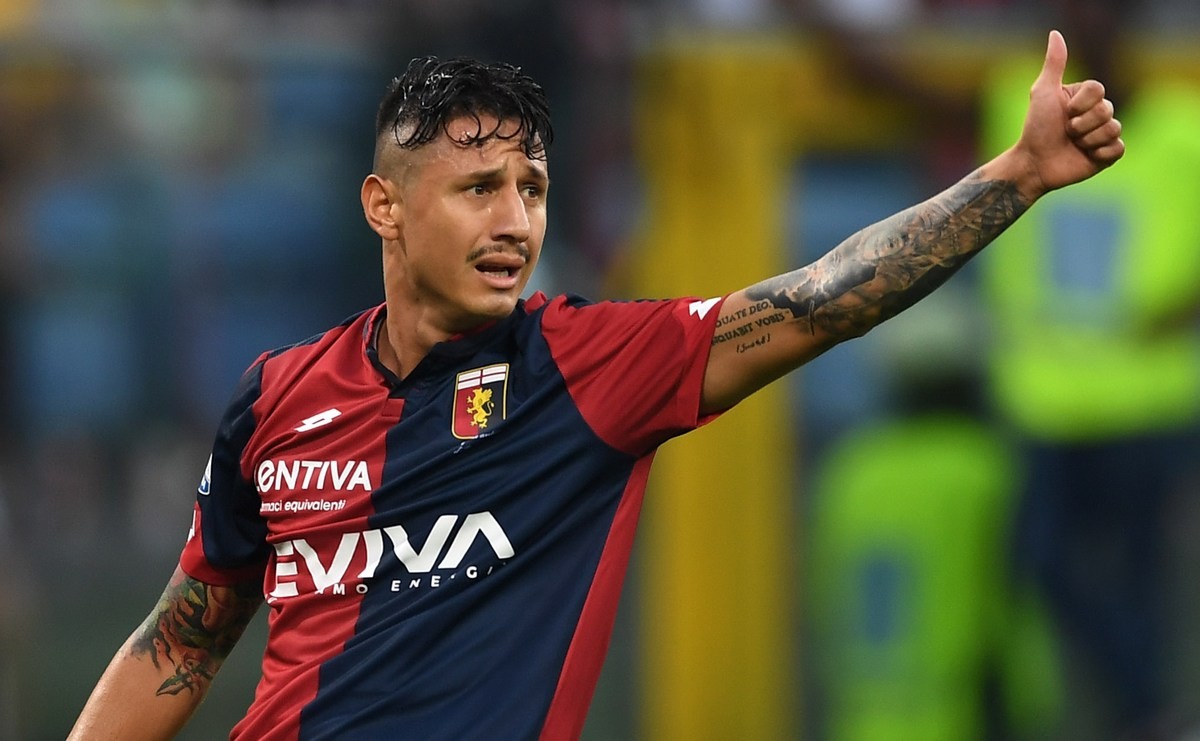 11 cầu thủ chuyển từ AC Milan đến Genoa và ngược lại: Quá nhiều 