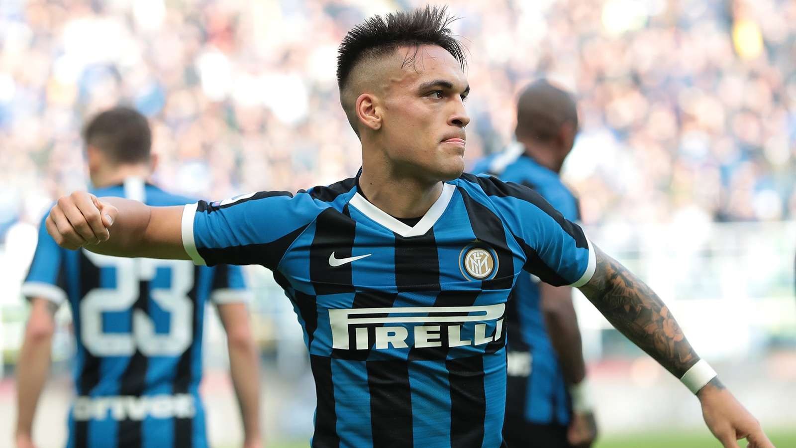 Barcelona 'đã đồng ý các điều khoản cá nhân với Lautaro Martinez' - Bóng Đá