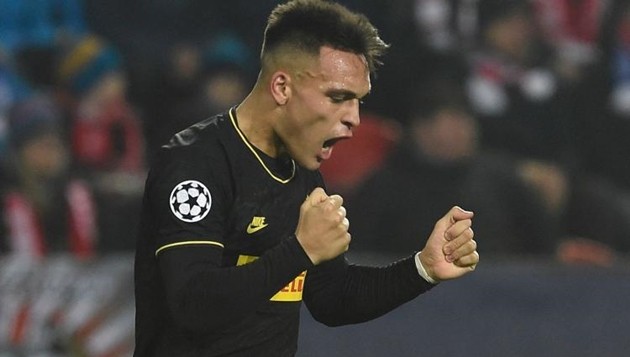 Barca fear Man Utd, Real Madrid, PSG interest in Lautaro could drive up price - sources - Bóng Đá