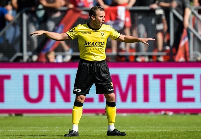 Đội hình Sunderland từng làm Chelsea của Mourinho 'khóc hận' giờ ra sao? - Bóng Đá